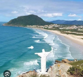 Casa na praia do Santinho!